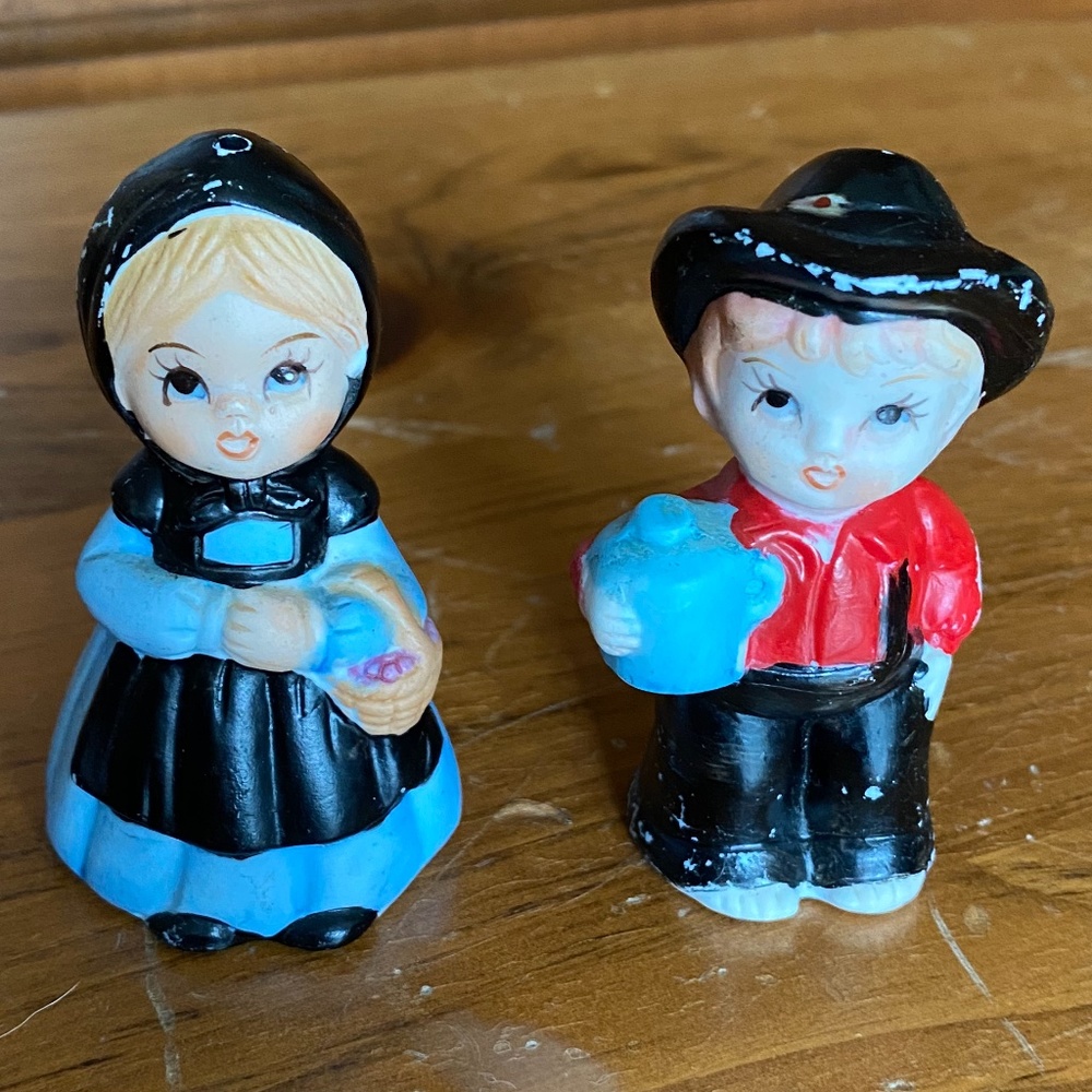 Country Figurine Salt & Pepper Shakers